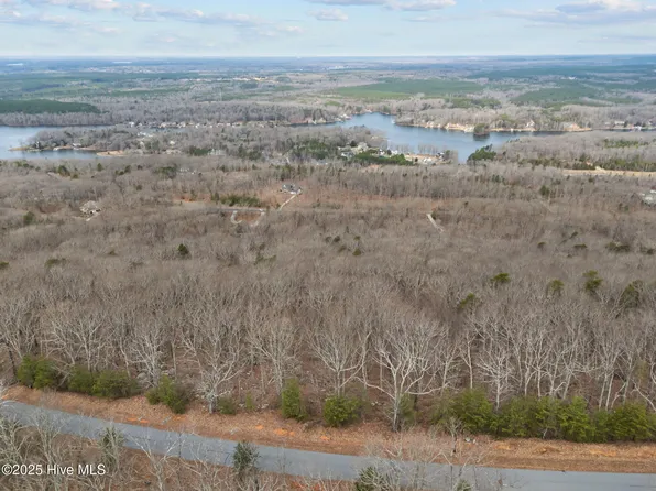 2389 Sierra Trace Road, Denton, NC 27239