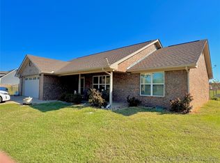 1191 E 4270th Rd, Hugo, OK 74743