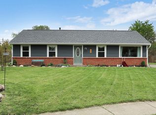 122 Brunswick Dr, Greenwood, IN 46143