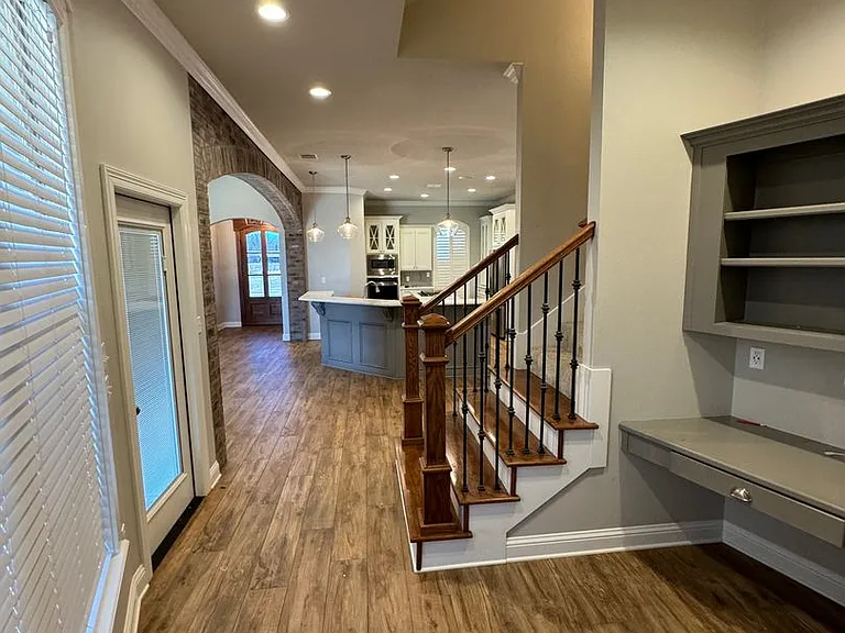 470 Long Acre Dr — Photo 21