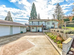 3010 Sylvia Rd, Central Point, OR 97502