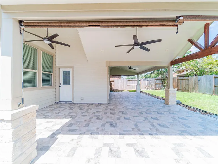 13303 Davenport Hills Ln — Photo 31