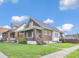 3497 Peter St, Windsor, ON N9C 1J4