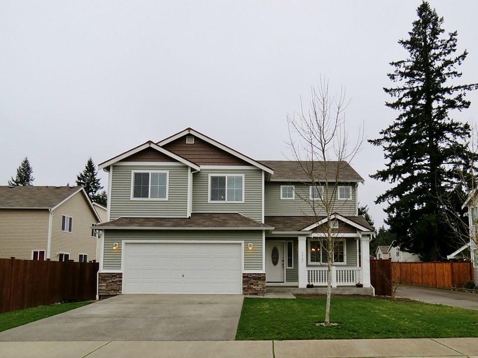 1st image of 3507 180th St E