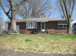 1925 Terrace Dr, Alton, IL 62002