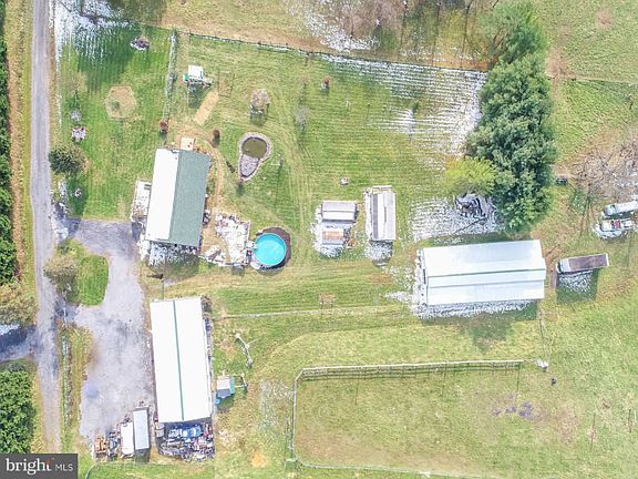 3rd image of 179 Earl Mason Ln