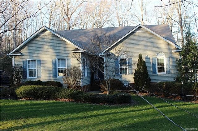 1st image of 14210 Country Club Dr