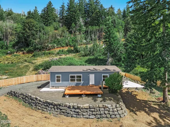 441 N Fawn Dr, Otis, OR 97368