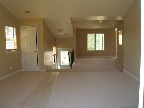 2nd image of 1963 Windsong Dr