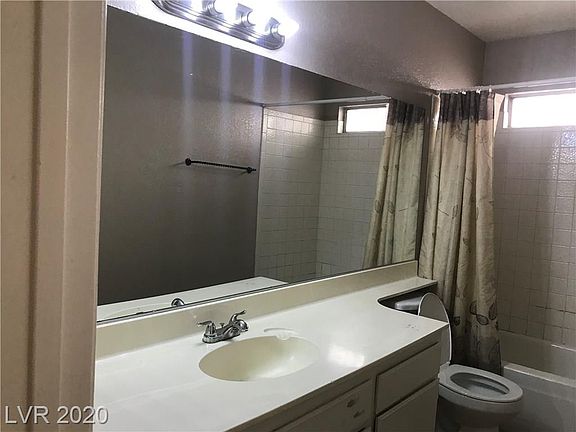 5th image of 4001 Saguaro Ln