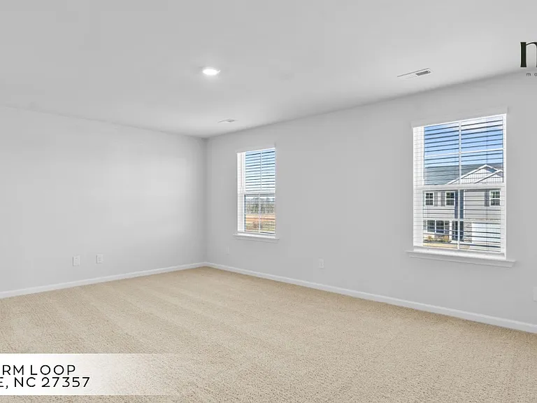 108 W Farm Loop — Photo 8