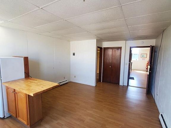 2nd image of 121 State St N #3