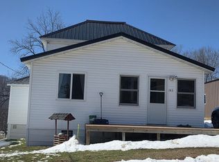 143 Bridge St, Steuben, WI 54657