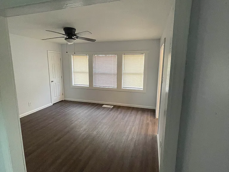3225 Gifford St — Photo 19
