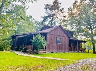 685 Horseneck Rd, Waverly, WV 26184