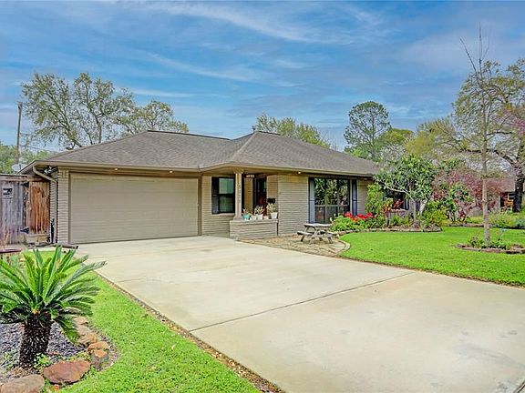 3rd image of 5438 Briarbend Dr