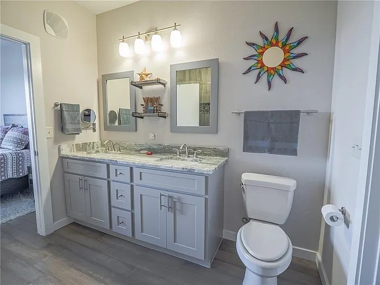 1900 Barton Springs Rd #5016 — Photo 10