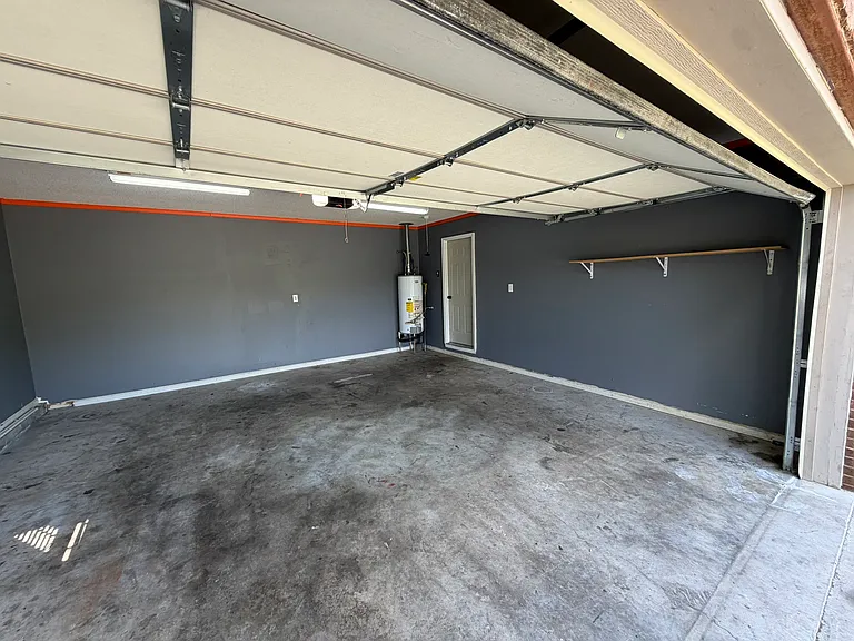 8118 Marsala Ln — Photo 22