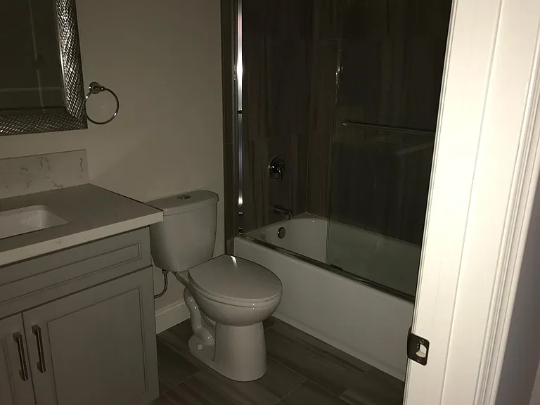 5302 Cleon Ave #104 — Photo 34