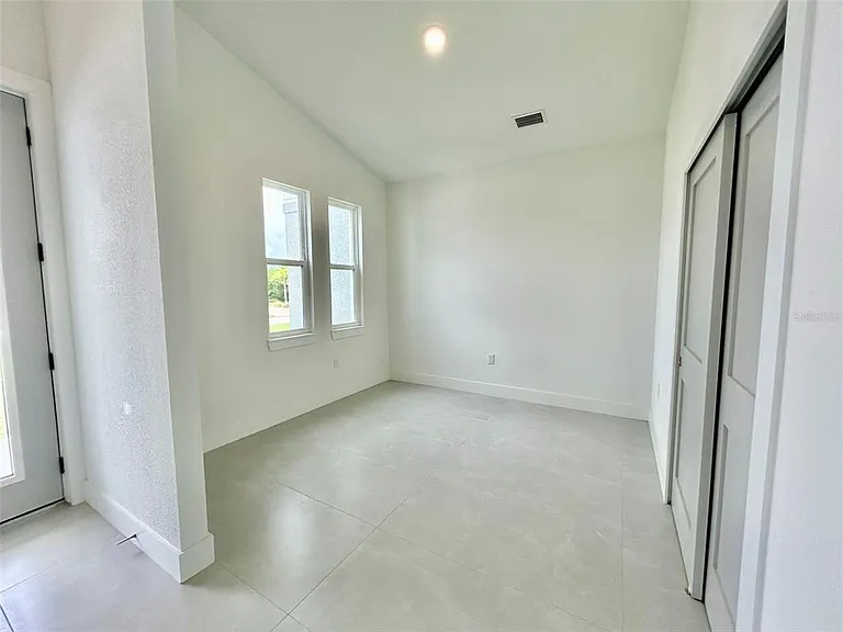 8181 Tecumseh Cir — Photo 34