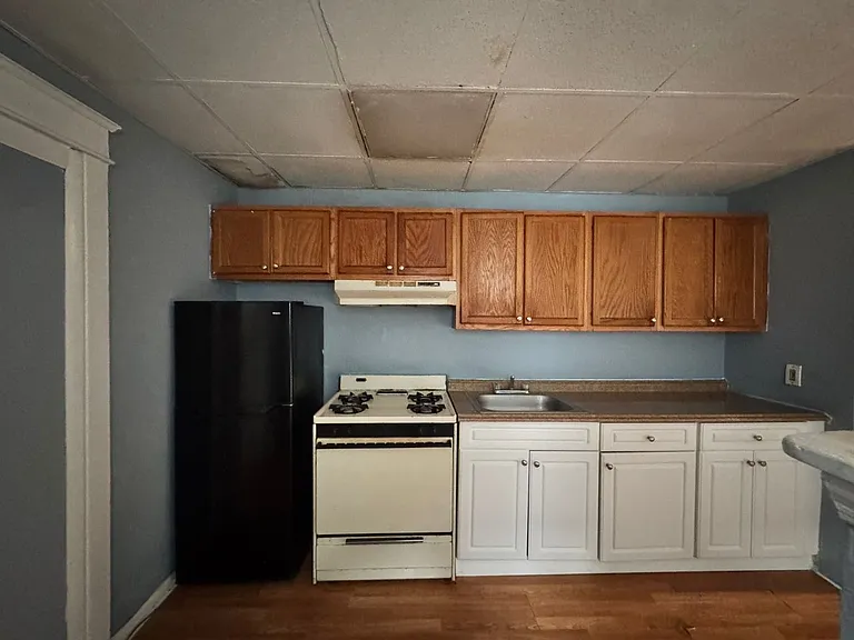 51 S Macdade Blvd #B — Photo 11