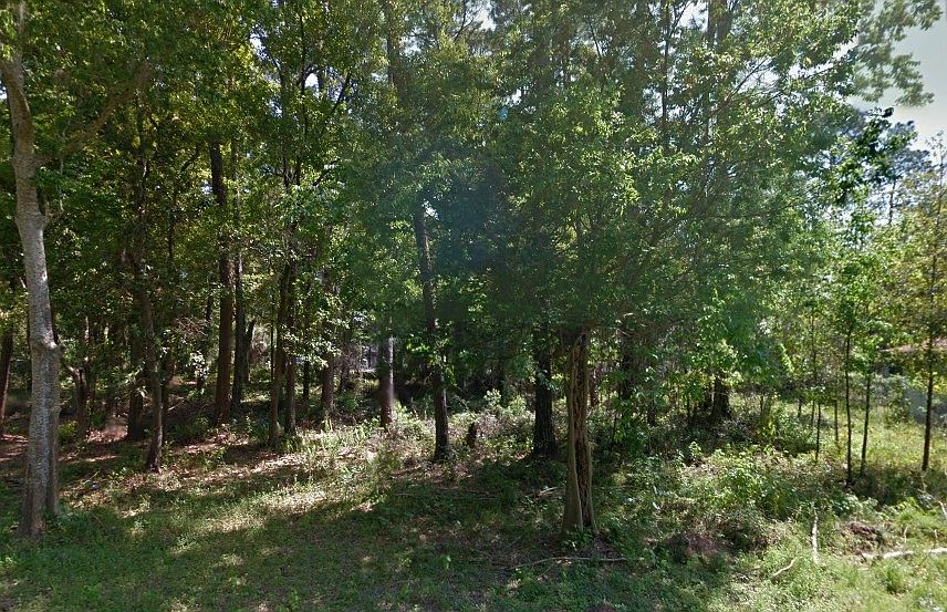 1st image of 615 NE 14th St