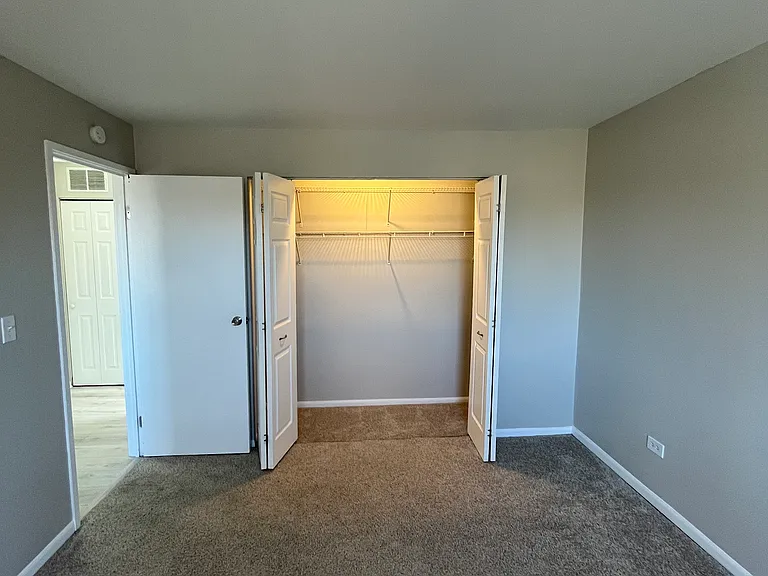5 Parkside Ct #13 — Photo 21