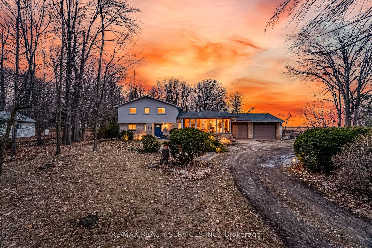 14411 Innis Lake Rd photo 1