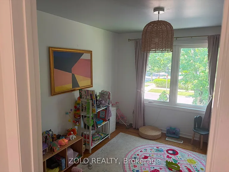 2595 Altadena Ct — Photo 6
