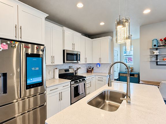 5th image of 5403 W Ranches Loop Rd #133