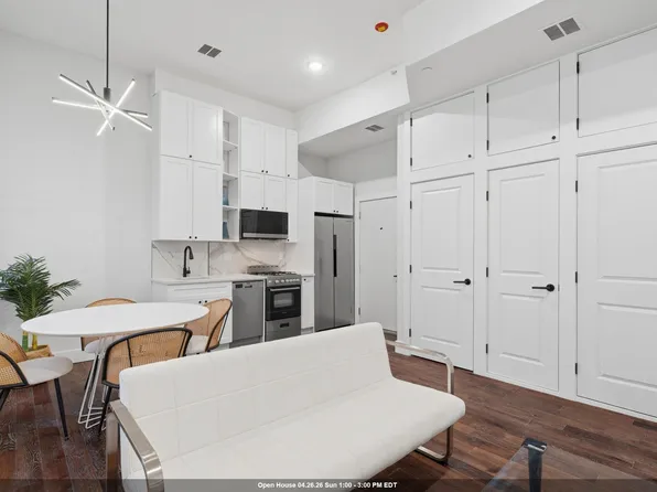 104 Glenwood Avenue image 1 of 42