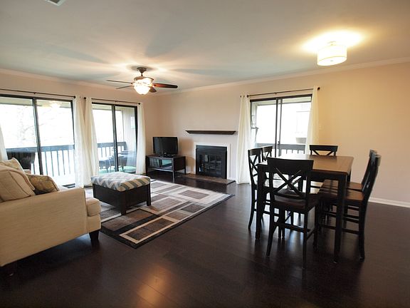 3rd image of 507 Green Mountain Cir APT 32