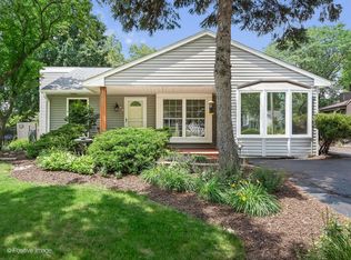 1985 Navarone Dr, Naperville, IL 60565