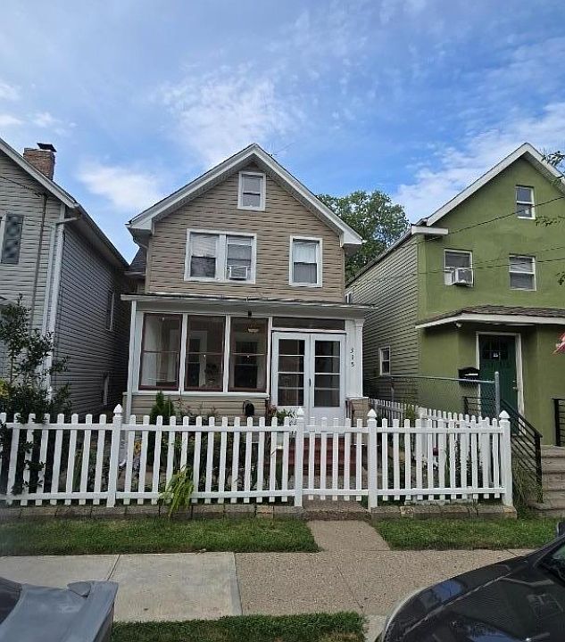 1st image of 315 Elizabeth St