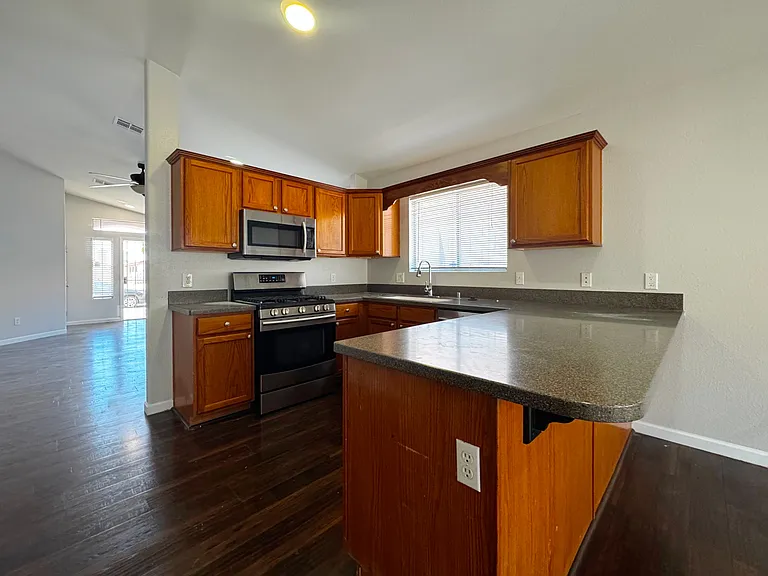 9358 W Snow Flower Ave — Photo 6