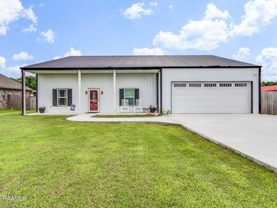 1834 E Bridge St, Breaux Bridge, LA, 70517