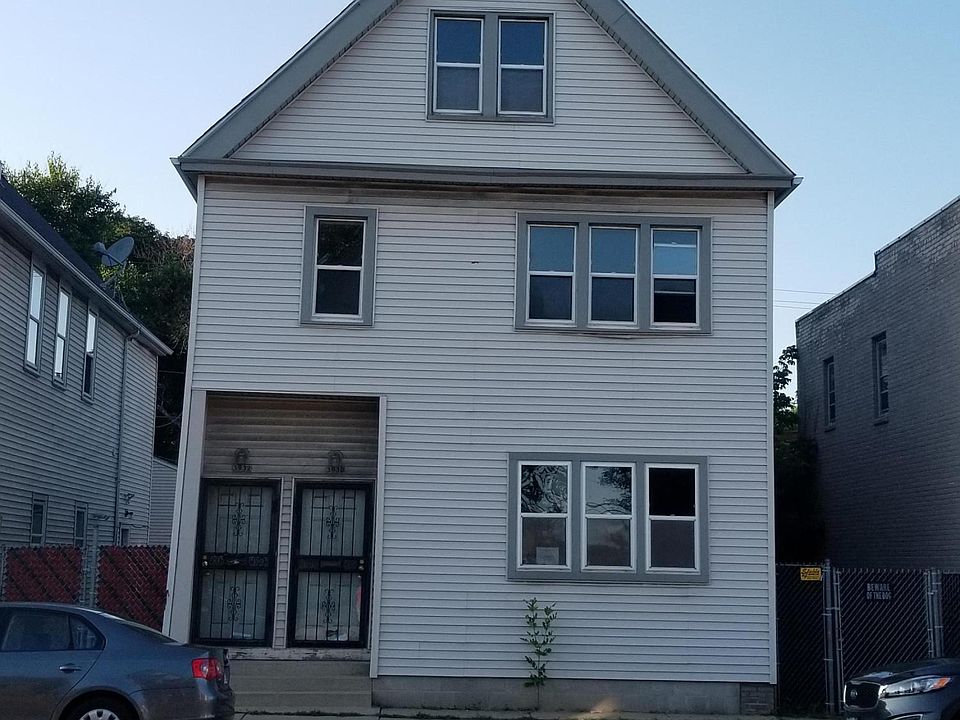 1st image of 3930 W Vliet St #3932