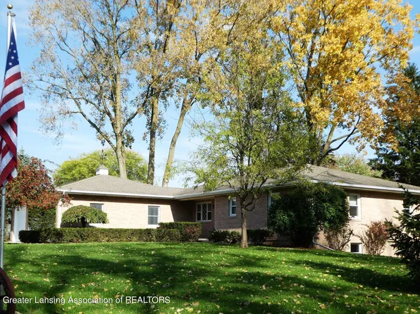1010 Eddie Dr, Lansing, MI 48917