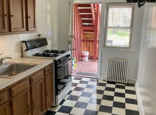 302 S Maple Ave APT 5, Falls Church, VA 22046