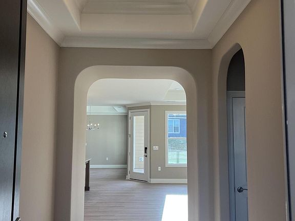 2nd image of 149 Honeysuckle Dr