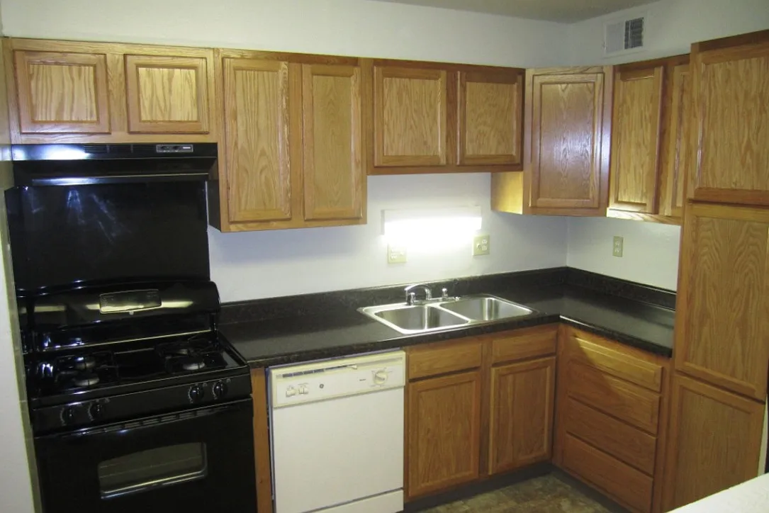 Meadowlark Hill — Photo 1