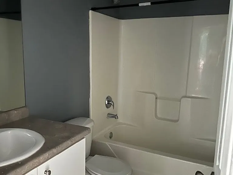 7002 White Pine Ave — Photo 11