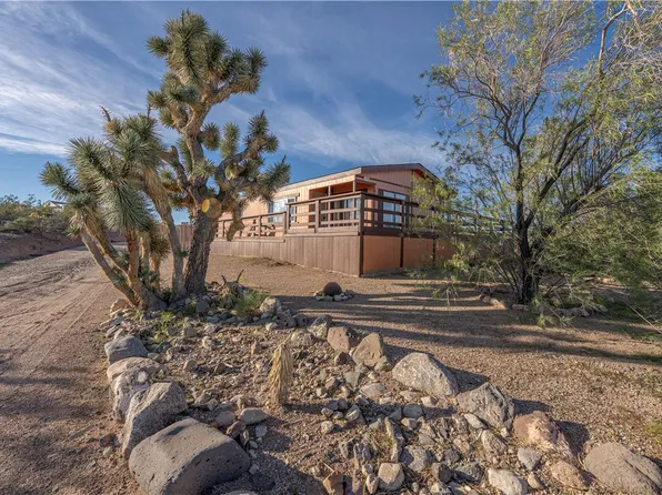 170 King Tut Dr, Meadview, AZ 86444