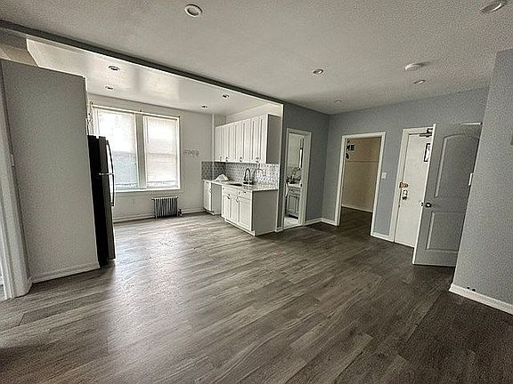 3rd image of 3702 Flatlands Ave APT 1R