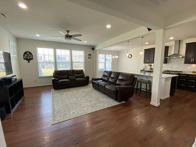 10513 Benoni Trl — Photo 12