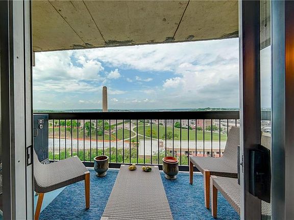 2nd image of 2510 Grand Boulevard Blvd #1804