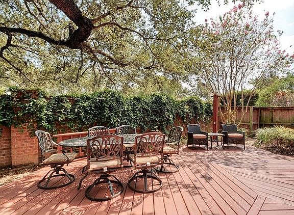 4th image of 11310 Spicewood Club Dr