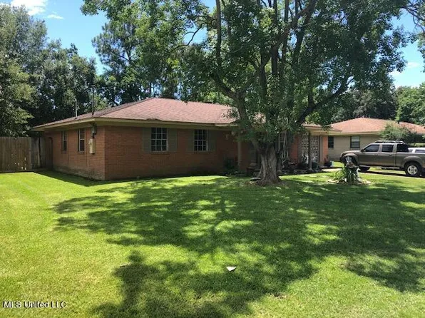 866 Rustwood Dr, Biloxi, MS 39532