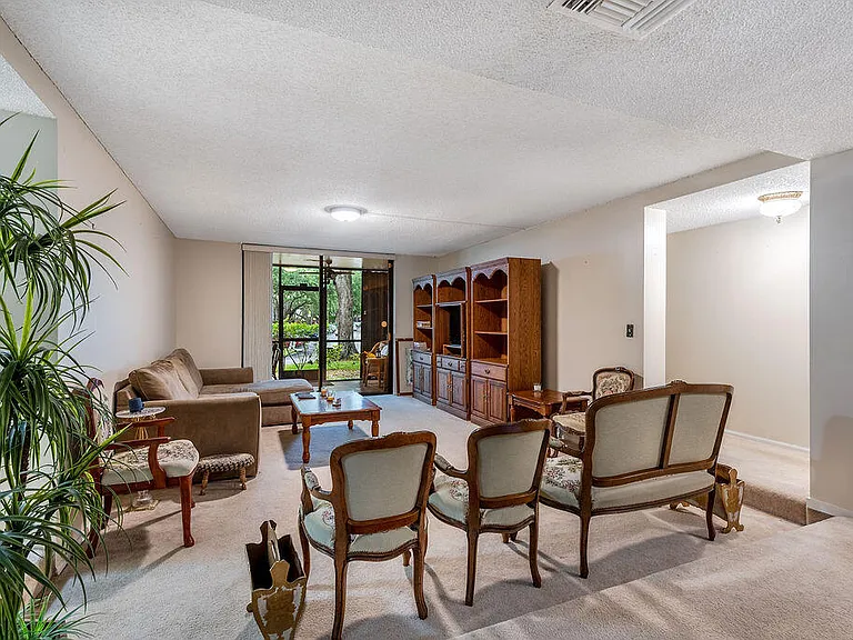 3680 Inverrary Dr #1V — Photo 5