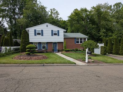 15 Golden Rod Drive, Ansonia, CT, 06401